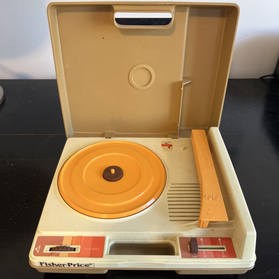 Vintage Fischer-Price 33/45 RPM Adjustable Turntable W/case-image