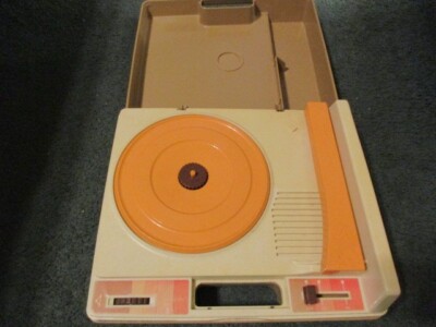 Vintage 1978 Fisher Price Record Player Model 825-image