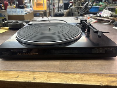 Vtg Fisher MT-223 Servo Drive Turntable (Parts)-image