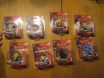 YU-GI-OH! MINIFIGURE WITH EXCLUSIVE CARD SERIES 1 PM COMPLETE YOUR COLLECTION-image