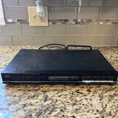 Fisher AM/FM Stereo Sythesizer Tuner FM-854 Turns On (Screen Does Not  Light Up)-image