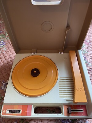 Vintage Fisher Price Portable Phonograph Record Player Works 1978-image