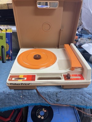 Fisher Price Record Player #825 Vinyl Tested Works 70s Vintage 1978 9 45 records-image