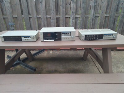 VINTAGE FISHER STUDIO STANDARD AMPLIFIER / CASSETTE PLAYER / AM/FM STEREO TUNER-image