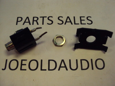 Fisher RS 2003 Original Headphone Jack. Tested. Parting Out RS 2003 Receiver.-image