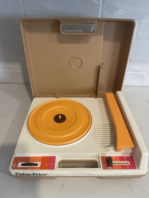 Vintage Fisher Price 1978 Record Player 825 Excellent Condition - Works Great!-image