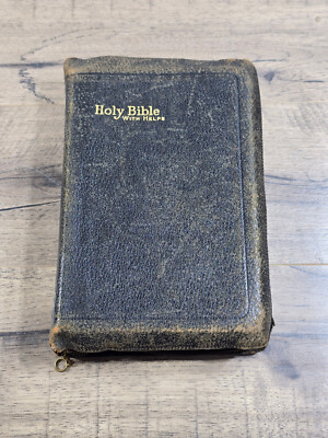 The Holy Bible KJV John C. Winston International Series Self Pronouncing 1930s-image