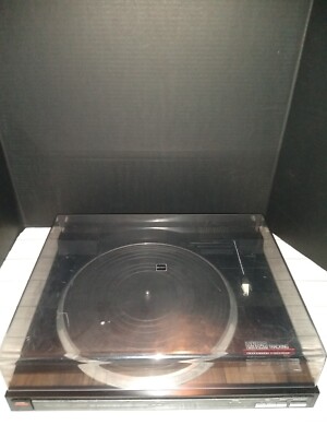 VINTAGE FISHER MT-729C FULLY AUTOMATIC LINEAR TRACKING TURNTABLE-image