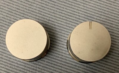 Fisher MC-725 stereo Tape turntable Set Of 2 Knobs Volume And Tuning Parts Dial-image