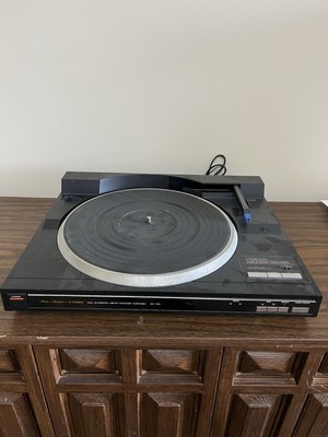 Fisher Model MT-729 Fully Automatic Tracking Turntable For Parts Or Repair-image