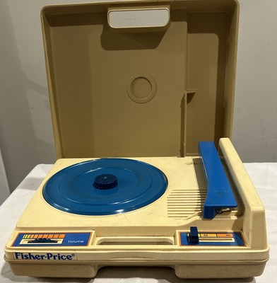 Vintage 1978 Fisher Price Record Player Model 825 Kid Phonograph Turntable Works-image