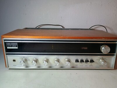 THE FISHER 202 Futura Series AM/FM Stereo Receiver - TESTED - SHIPS FREE!-image