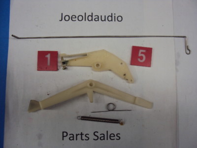 Fisher MT-6115 Turntable 4 piece Chassis Parts. Parting Entire MT-6115.-image