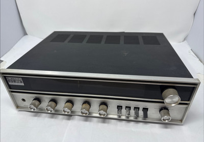 VINTAGE THE FISHER 201 FUTURA SERIES AM-FM STEREO RECEIVER -image