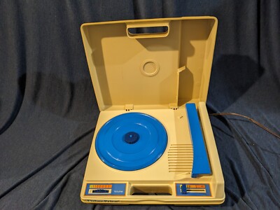 Fisher Price kids toy vinyl record player turntable brown 1978 Mexico LP 45rpm-image