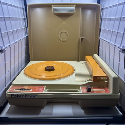 Vintage 1978 Fisher-Price 825 Phonograph Turntable Record Player  with needle.-image