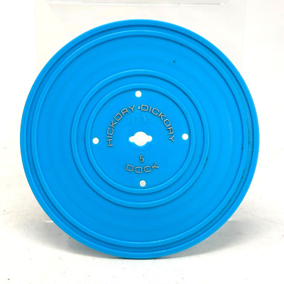 FISHER PRICE Music Box Record Player Farmer in Dell Hickory Dickory Dock 2014-image