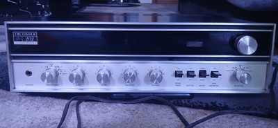 VINTAGE THE FISHER FUTURA 202 AM-FM STEREO RECEIVER FOR PARTS OR REPAIR ONLY-image