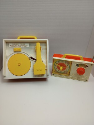 Fisher Price Hickory Dickory Dock  Music Box & Record Player Music Box No Record-image