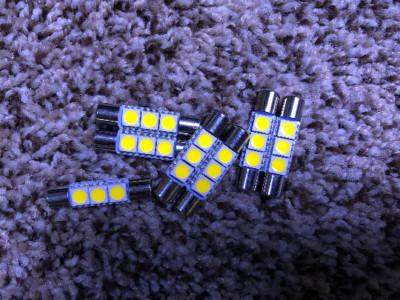 Vintage FISHER RS-1035 receiver front panel LED lamps.-image