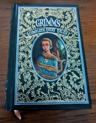 Barnes & Noble Leatherbound 1993, 2008 Grimm’s Complete Fairy Tales Green Book-image