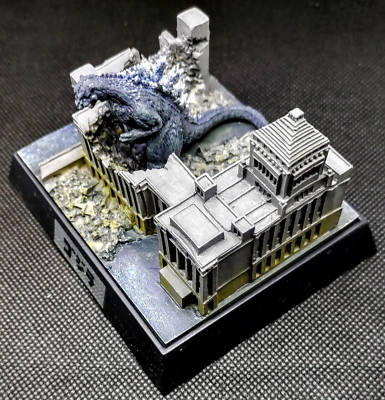 Godzilla Figure BANDAI Directory National Diet Building Released in 2000 ＆ Case-image