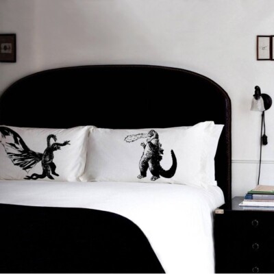 Godzilla vs Ghidorah Gedora Pillow Case Set TC 220 Cotton Pillow Covers-image