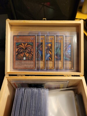 Exodia The Forbidden One - Near Mint Set w/ All 5 Cards! (Portuguese) LOB-124-image
