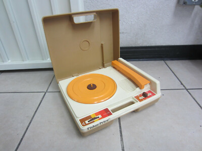 Vintage 1978 Fisher-Price 33 & 45 Record Player Model 825 - Tested, no needle-image