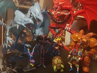 Yu-Gi-Oh Figure Lot Mattel Model Kit Slifer The Sky Dragon Blue Eyes Ultimate-image