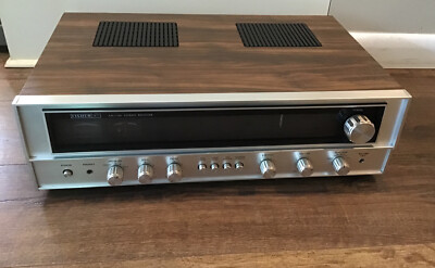 FISHER 143.92532700 AM FM STEREO RECEIVER POWERS ON GOOD SHAPE-image