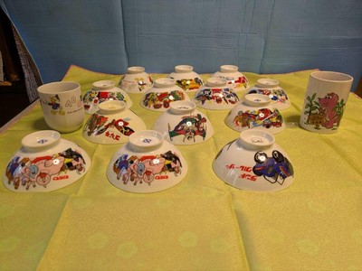 Kinnikuman Godzilla Mickey Mouse Land Cruiser Change Man Used Tea Bowl with Chip-image