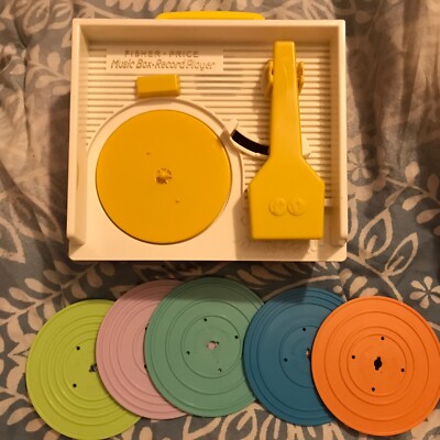 Mattel Fisher Price Music Box Record Player & 5 Records 2014 Great Condition-image