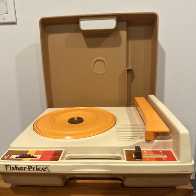Vintage Fisher-Price Plug In Portable Record Player Very Cool 1978 825-image