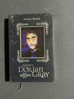 The Picture of Dorian Gray (Hardcover Book)-image
