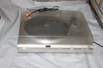 Fisher MT-640 Fully Auto Direct Drive Studio Standard Turntable (NO CARTRIDGE)-image