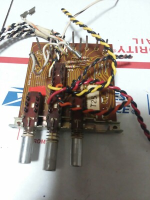 Fisher 404 Receiver Replacement Parts Circuit Board Part # EB2323-image