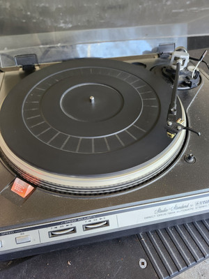 FISHER MT 6420 DIRECT DRIVE STEREO TURNABLE  + TESTINA HI-FI  Not Tested -image
