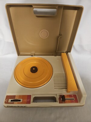 Vintage Fisher Price Record Player 1978 Turntable Portable Phonograph #825 Works-image