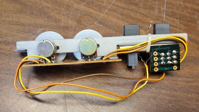 Fisher MT-6330 Turntable MT-6330C Speed Control KNOBS-image