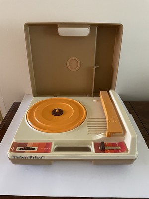 Vintage 1978 Fisher-Price Record Player Portable Phonograph #825 Works - 33 & 45-image