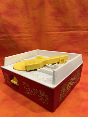 1971 Vintage FISHER PRICE MUSIC BOX Toy RECORD PLAYER #995 WORKS Plastic Red-image