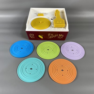 Mattel Fisher Price Music Box Record Player 4 Records Double Sided 2014 Version -image