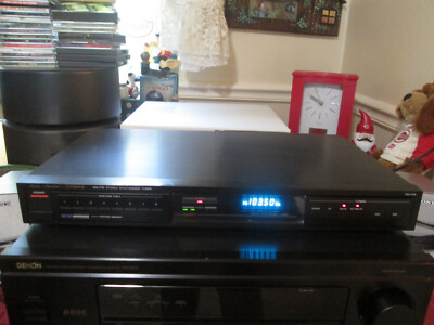 Fisher FM-276 Studio Standard AM/FM Stereo Tuner-image