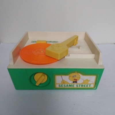 VTG 1983 Fisher Price Sesame Street Music Box 5 Record Player Christmas Toy-image