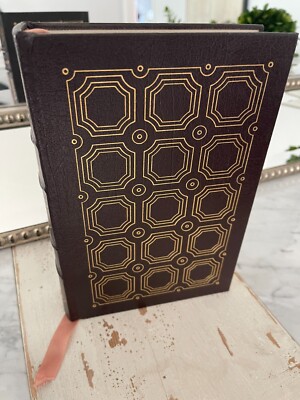 Great Expectations Charles Dickens Easton Collectors Edition The 100 Greatest-image