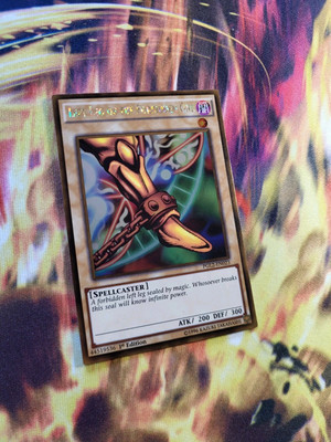 Left Leg of the Forbidden One EXODIA Gold Rare 1st Edition PGL2-EN023 Yu-Gi-Oh -image