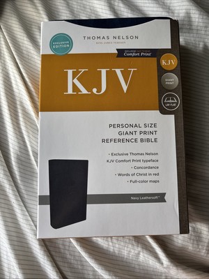 New KJV Personal Size Giant Print Reference Bible Thomas Nelson Navy Leathersoft-image