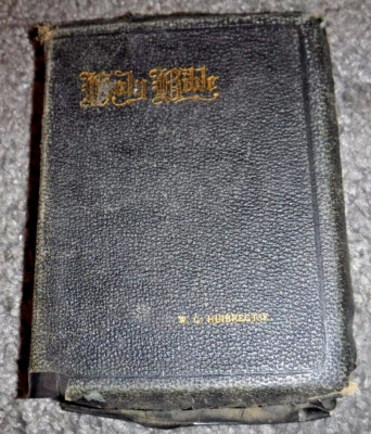 THE HOLY BIBLE - INTERNATIONAL SERIES LEATHER BOUND - KJV -  W C HUIBRECTSE-image