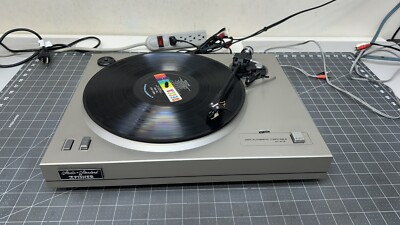 Fisher Studio Standard Semi-Automatic MT-6118 Turntable Audio Technica Cartridge-image